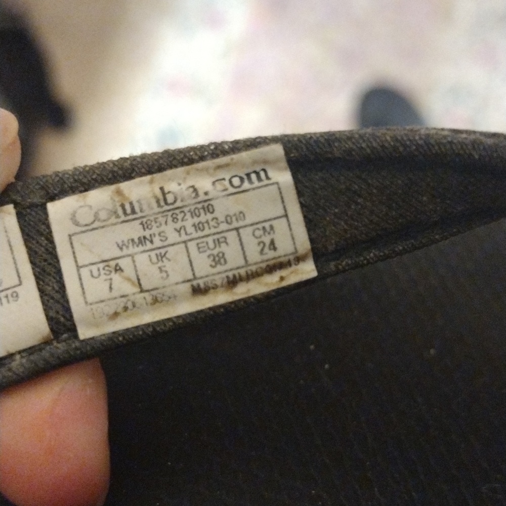 Columbia Women's Black Sandals View 3